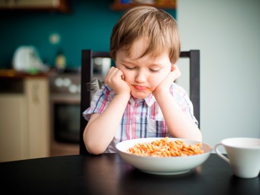 BỔ SUNG C&Aacute;C DƯỠNG CHẤT SAU GI&Uacute;P TRẺ HẾT BIẾNG ĂN