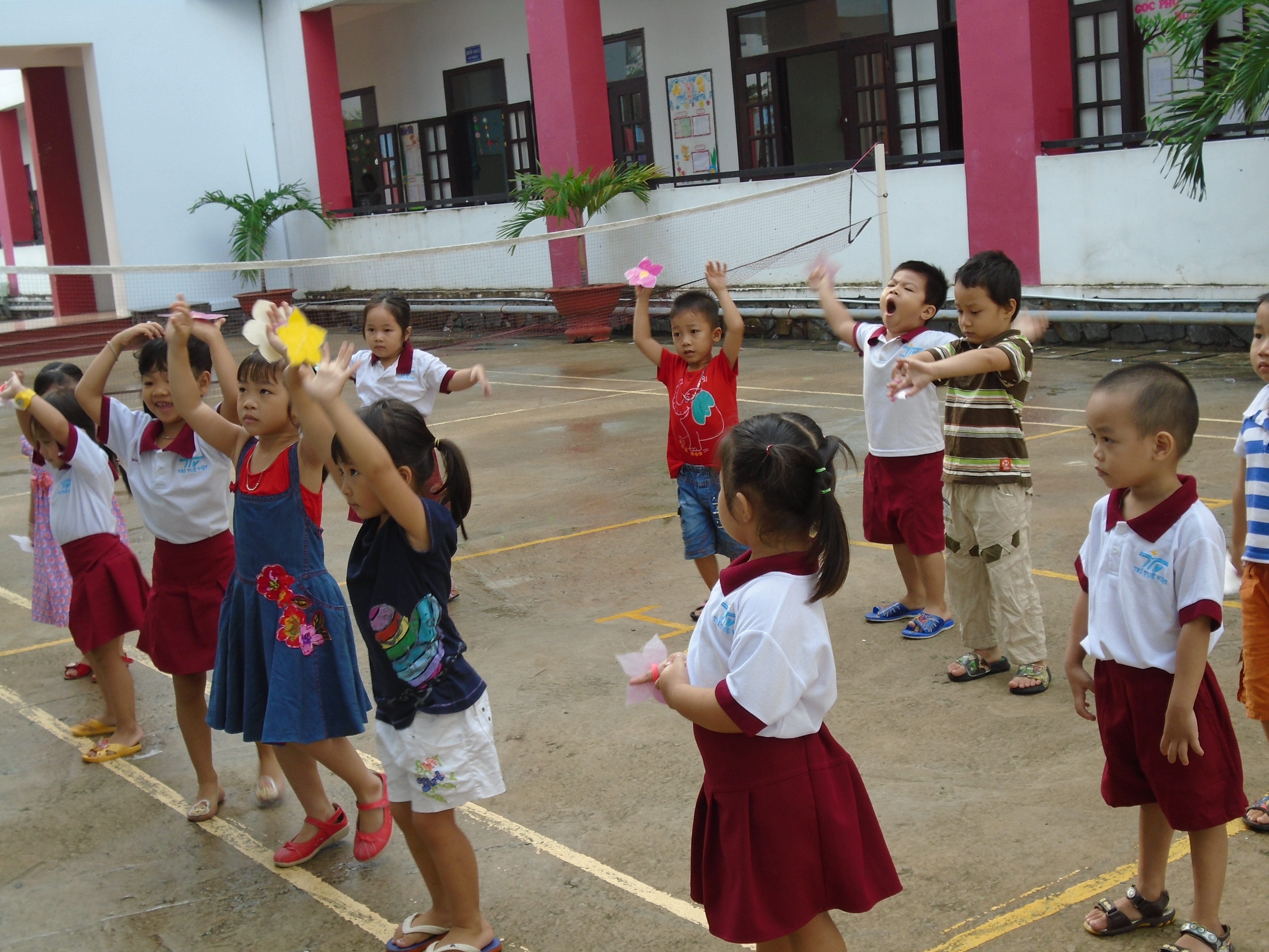 THỦ TỤC NHẬP HỌC